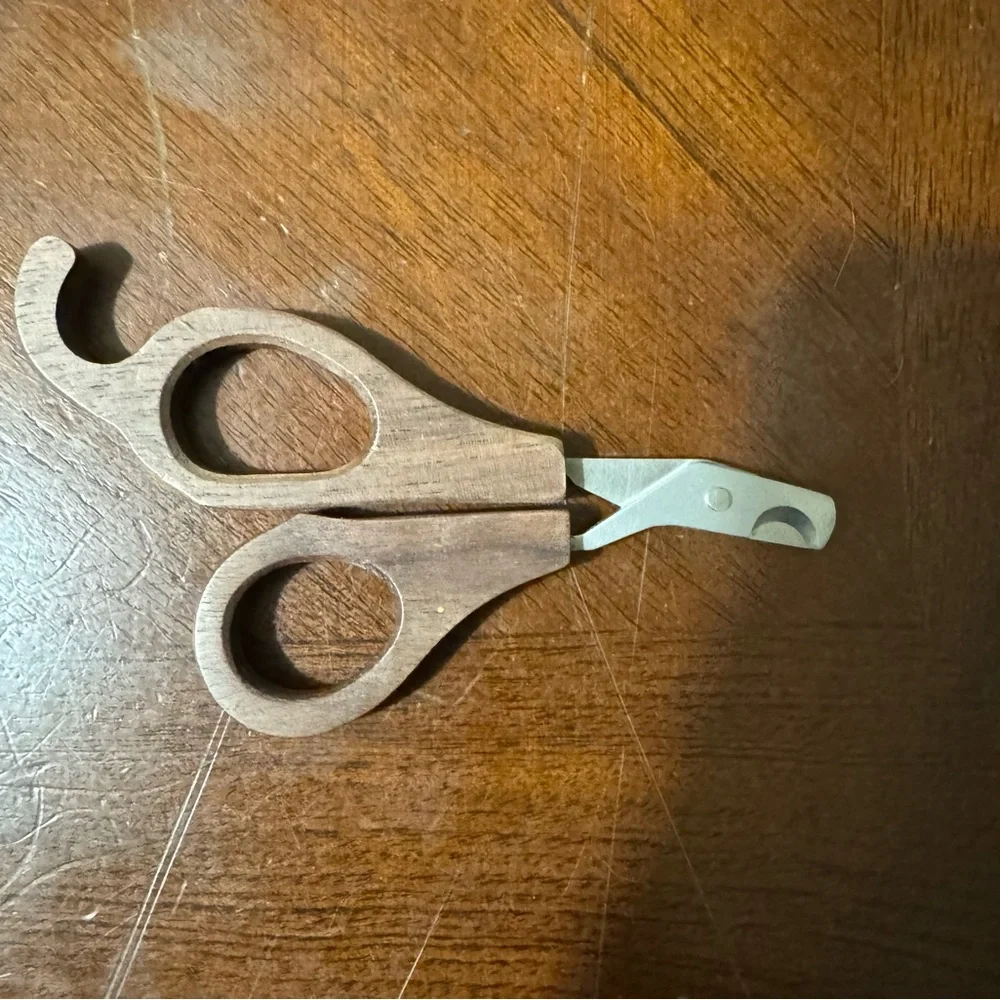 Wood Detail Mini Dog/Cat Nail Clippers